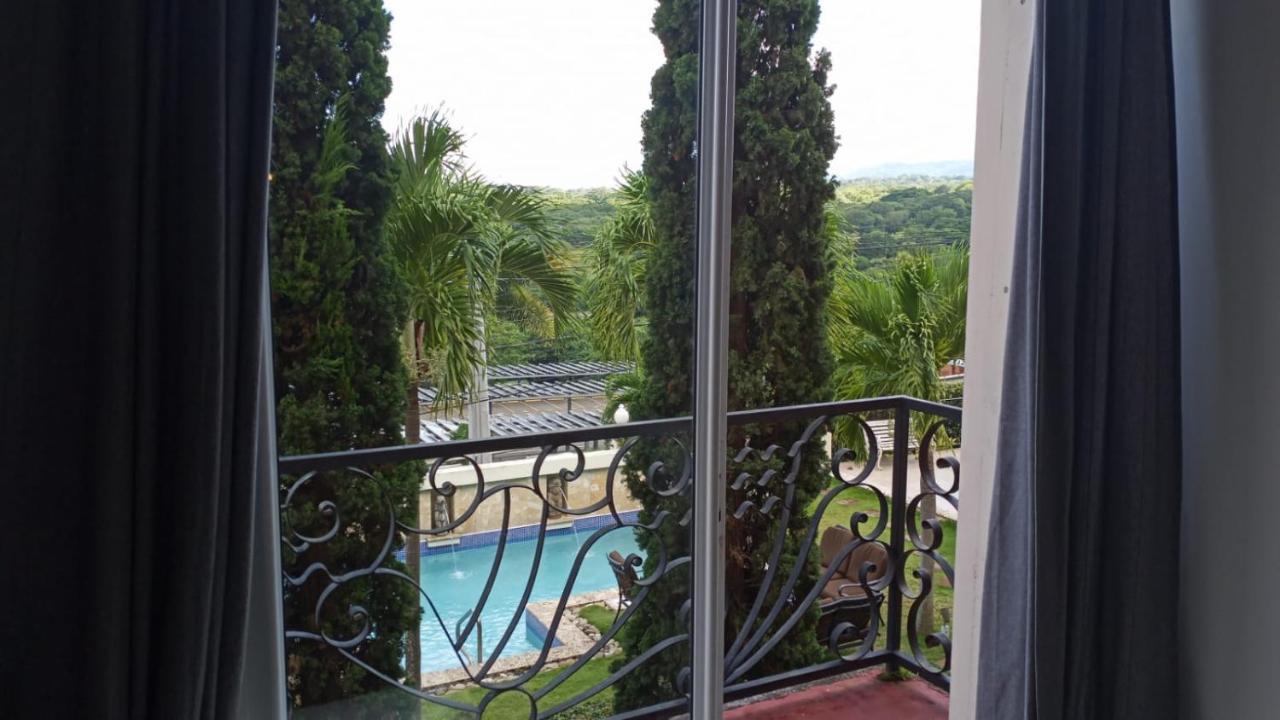 Altos De Fontana Hotel 3*