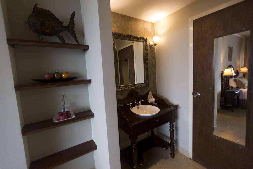 Altos De Fontana Hotel 3*